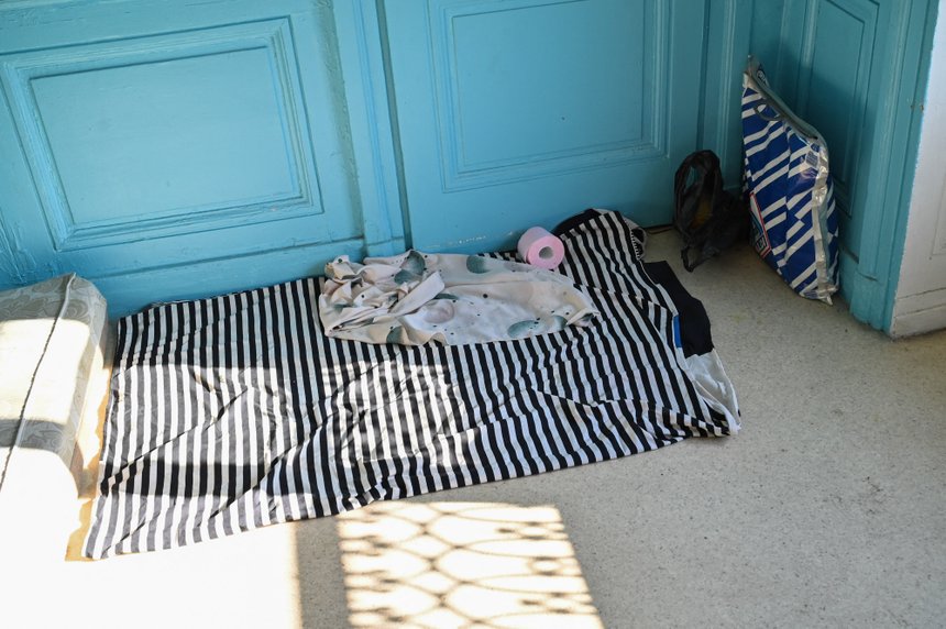 FRANCE-HOMELESS-WOMEN-CHILDREN-OCCUPYING-EMPTY-BUILDING-BELONGIN