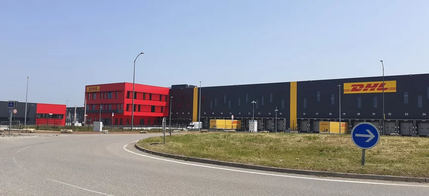 À Lyon Saint-Exupéry, DHL Express ouvre une platef