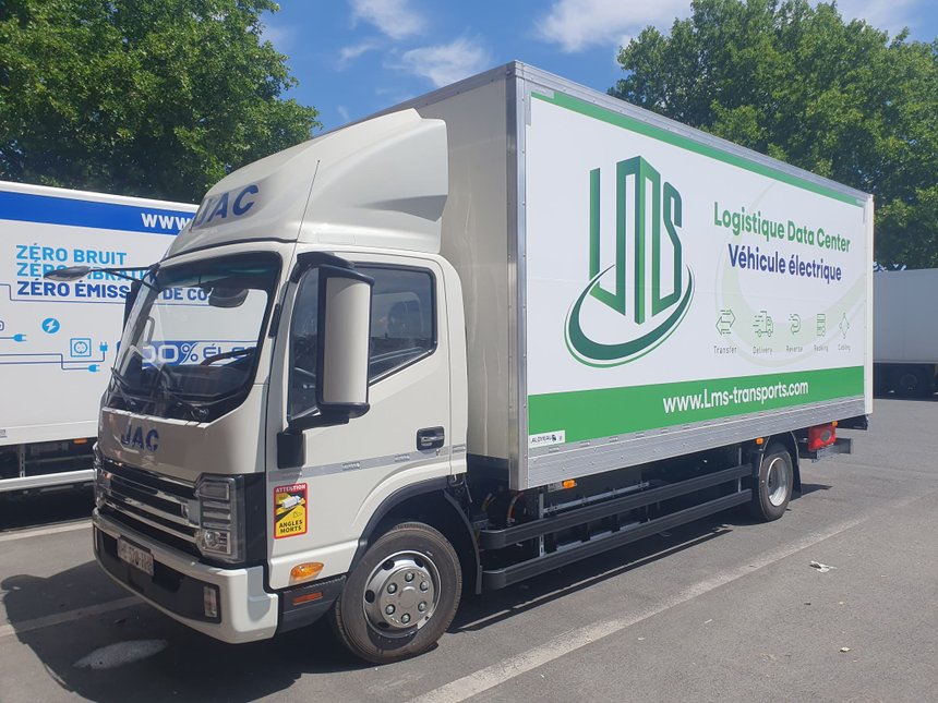 Arrivée du iJac 7,5 t électrique de Jac Motors chez LMS Transport