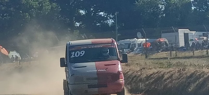 Camion cross : très chauds adieux à Bourges-Allogn