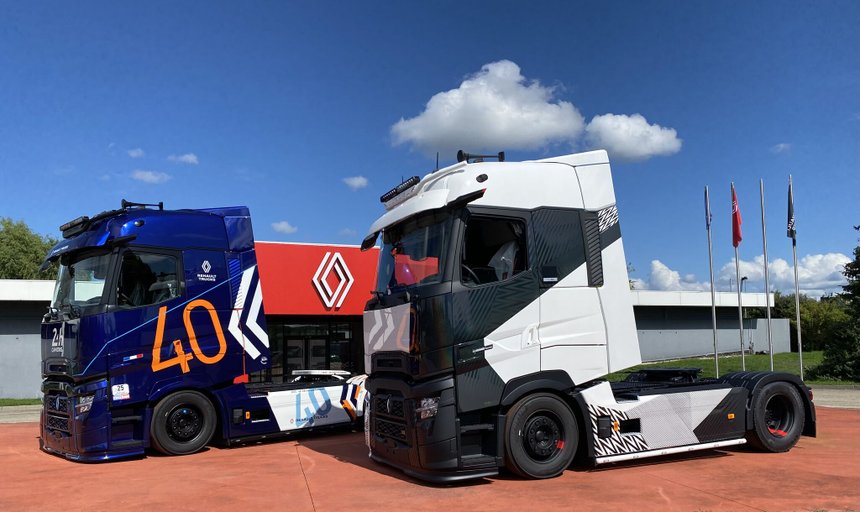 Deux Renault T High préparés pour les 24H Camions 2025