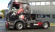 Le Mercedes Actros L Dark Star présenté aux 24H Camions