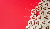 A group of people falls apart. Staff leaving the company. Brain drain. Low loyalty. Poor working conditions. Layoffs and staff optimization. Exit from investment. Loss of valuable personnel.