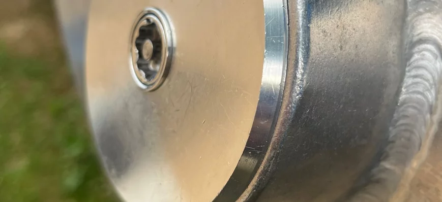 Un bouchon antivol pour réservoir de camion invent