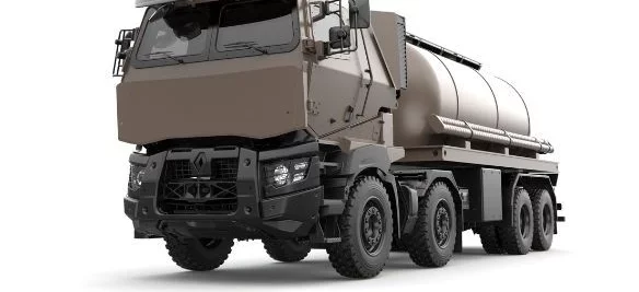 Qui remportera la commande de 7 000 camions lancée