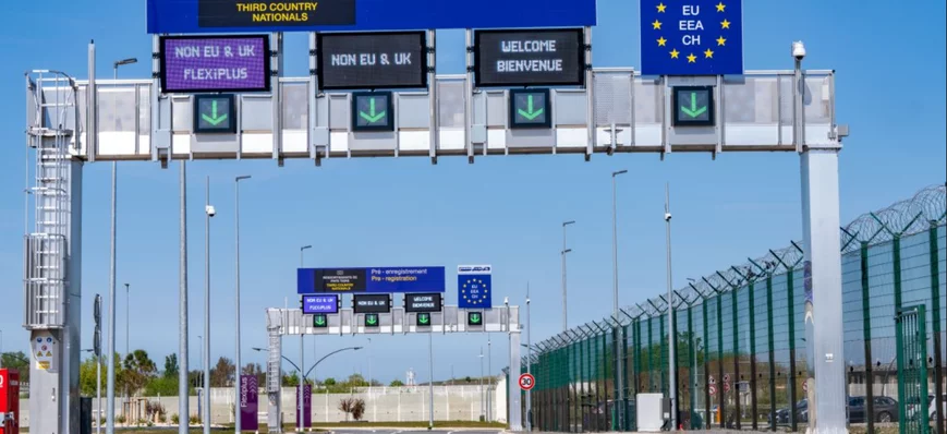 Frontières Royaume-Uni / Union européenne : les tr