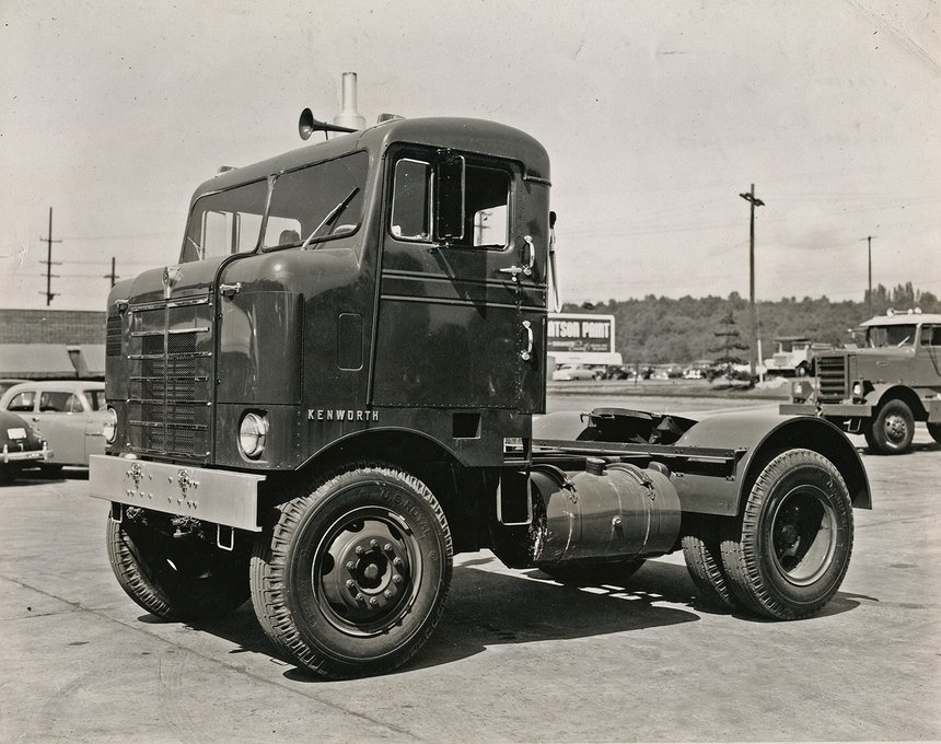 Tracteur Kenworth 521 Bull-Nose : un nez de taureau !