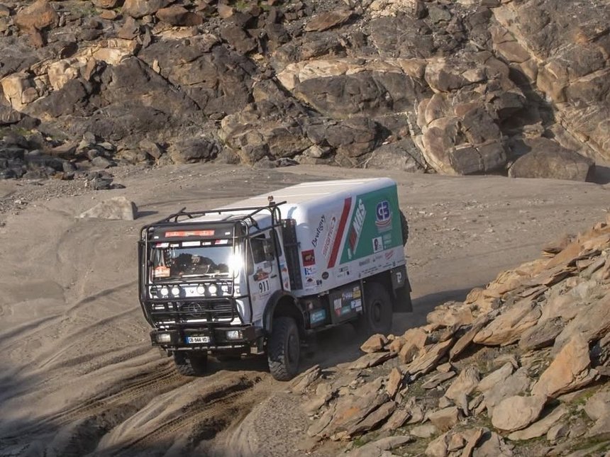 Le Mercedes 1936 de NRS au Dakar Classic