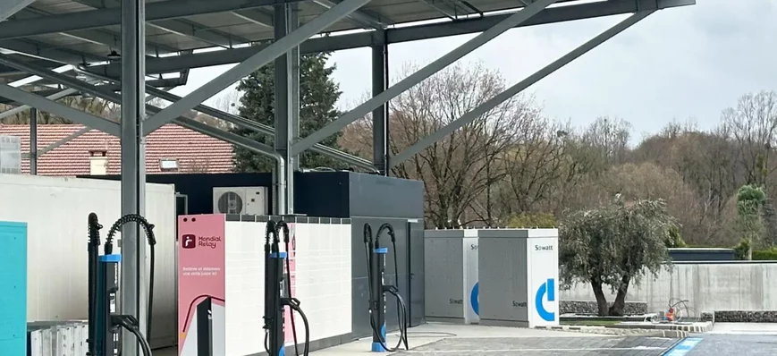 Mise en service du premier chargeur haute puissanc