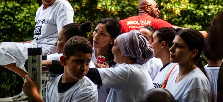 Des dames mobilisées contre les drames