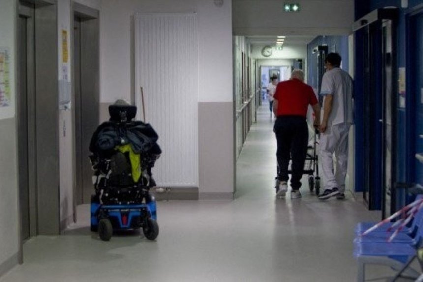 FRANCE-HAUTES ALPES-BRIANCON-ILLUSTRATION OF A REHABILITAT