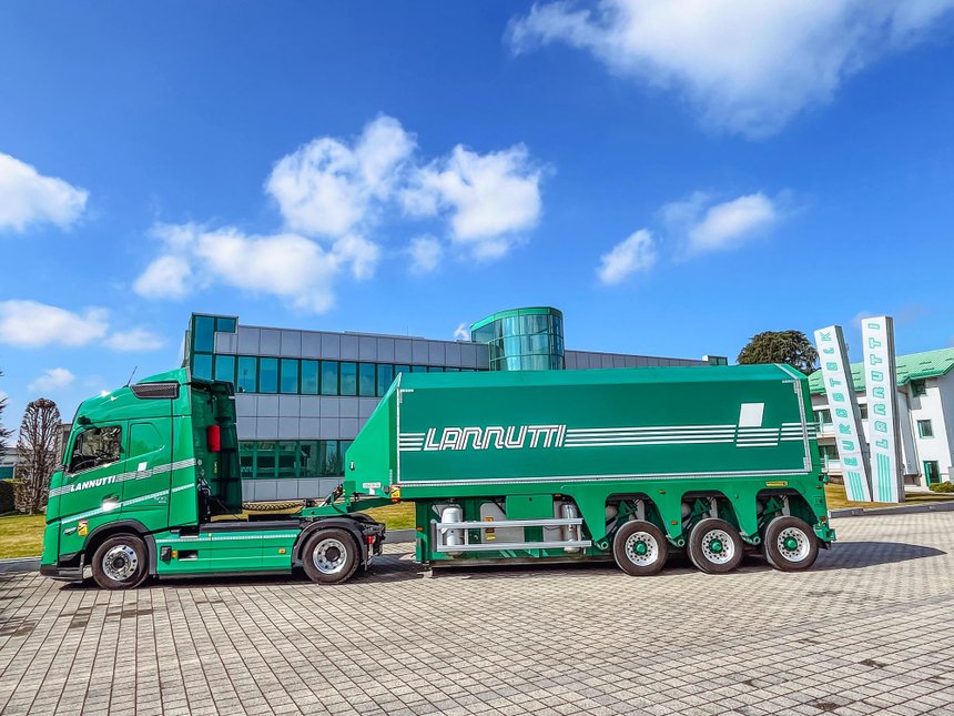 Faymonville va livrer progressivement 400 semi-remorques porte-verre à Lanutti