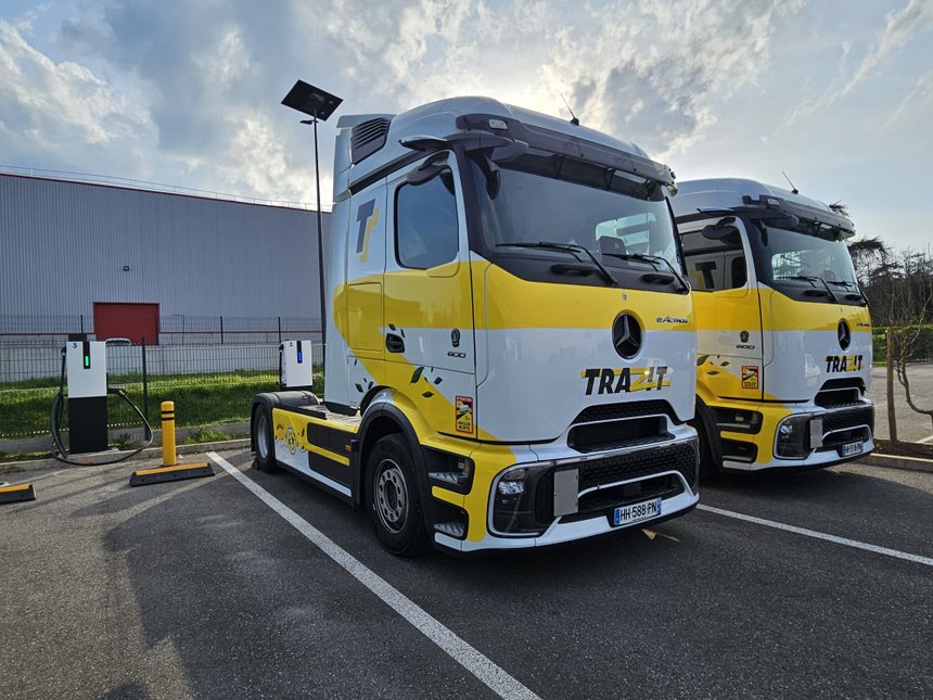Les Transports Trazit déploient une station de recharge pour poids lourds électriques