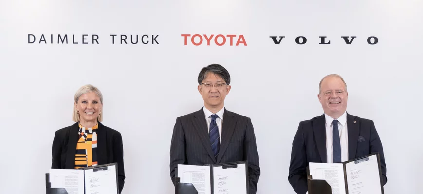 Toyota rejoint Daimler Truck et Volvo dans la coen