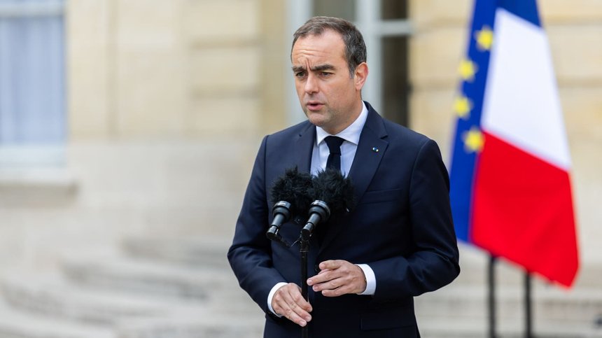 Plan d'électrification : l'aide à l'achat d'un poids lourd électrique portée à 100 000 euros