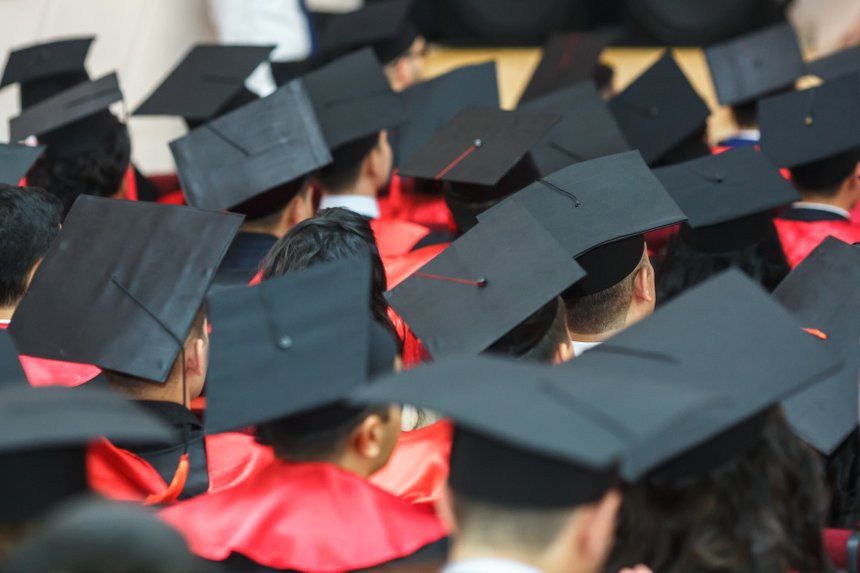 Exclusion du bénéfice des APL des étudiants hors-UE : définition des conditions d’application