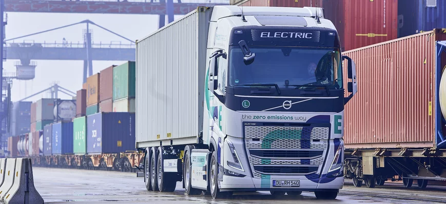 Basses eaux du Rhin : le transport routier roule a