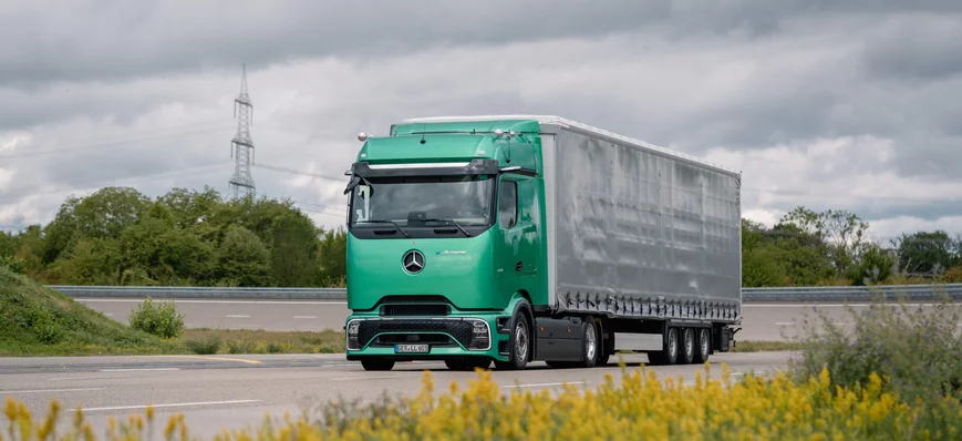 À l'IAA, Daimler Truck joue à la fois l'électrique