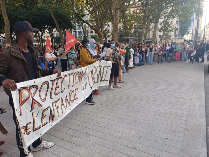 Les MNA sans solution de prise en charge à Lyon