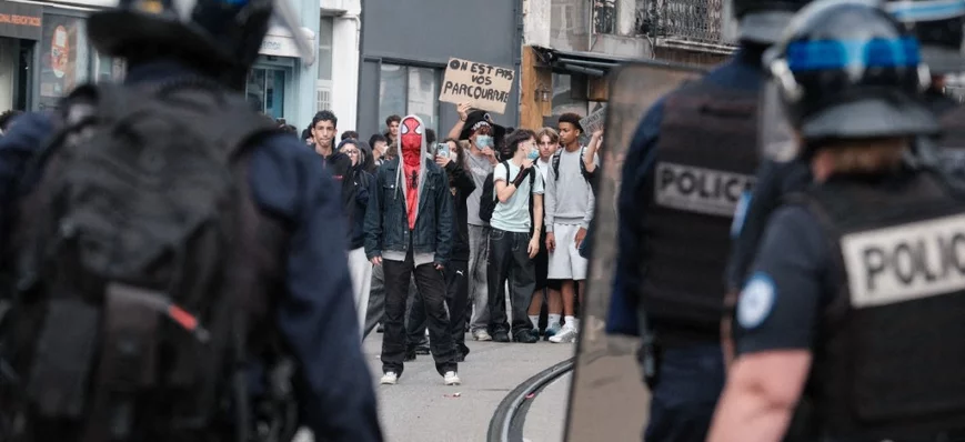La jeunesse au mitard !