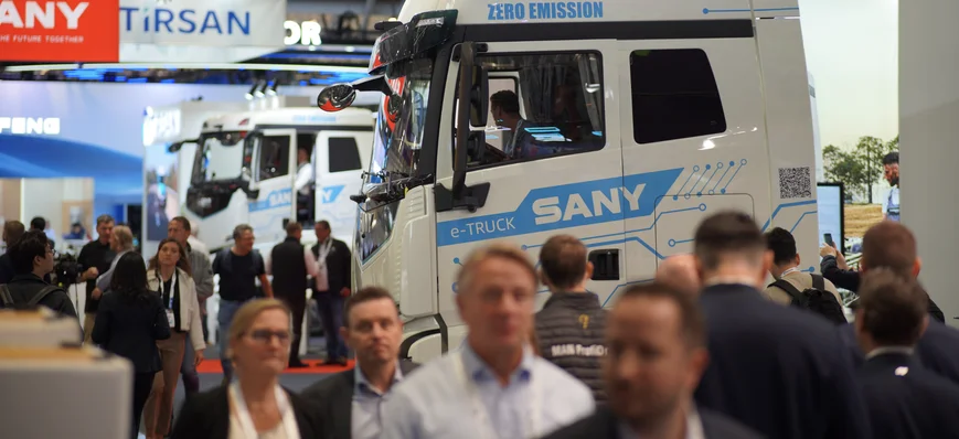 Sany met en avant son réseau d'ateliers pour vendr